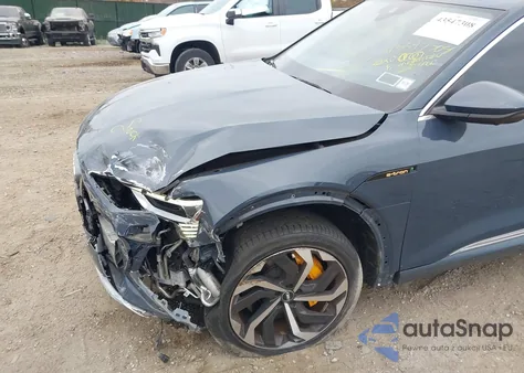 2020 Audi E-Tron Sportback Prestige Quattro из США, поврежденный, VIN WA13ABGE5LB033554